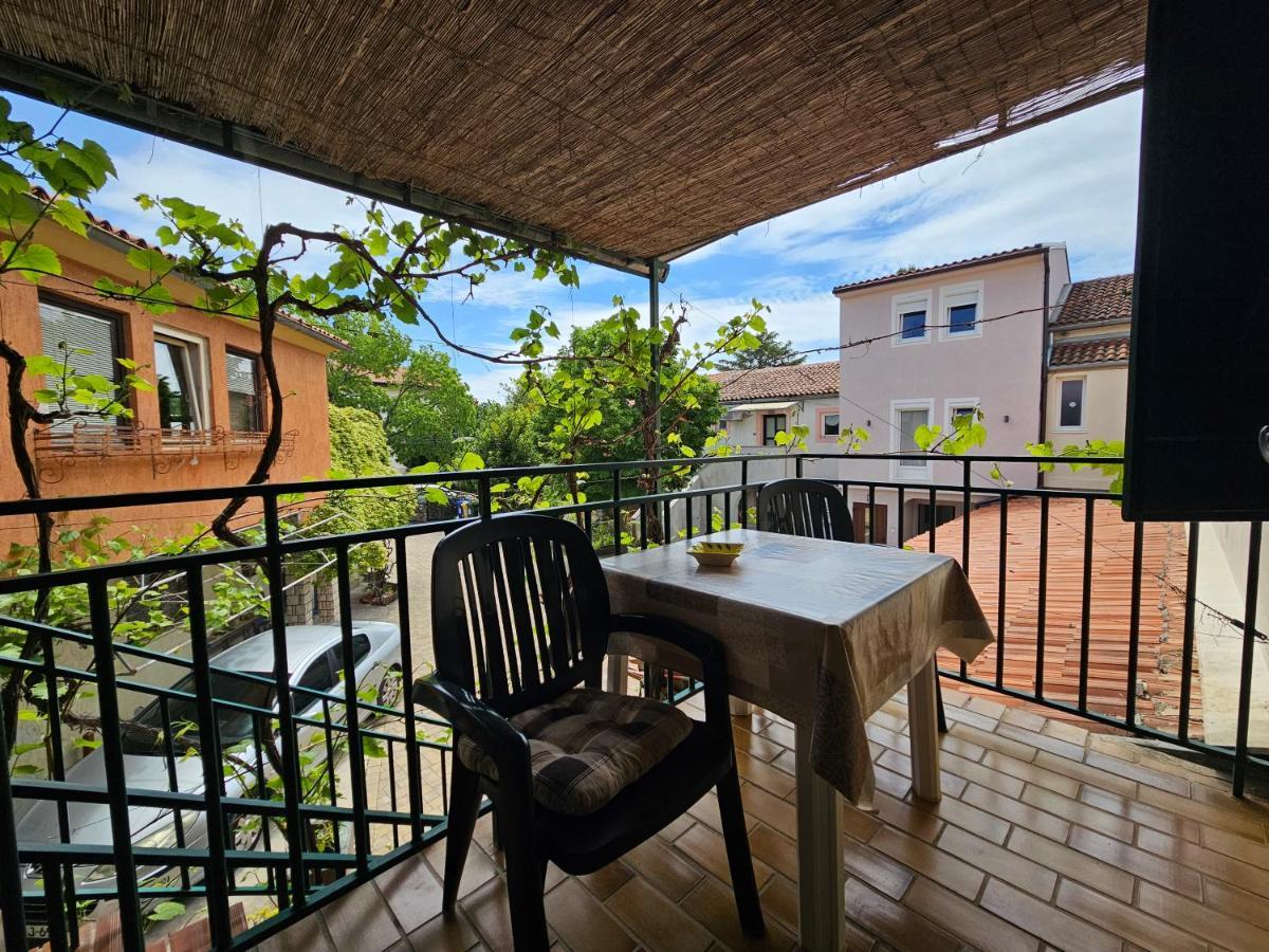 Apartments La Pergola 로비니 외부 사진